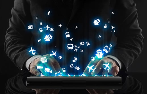 homme-tablette-shipping